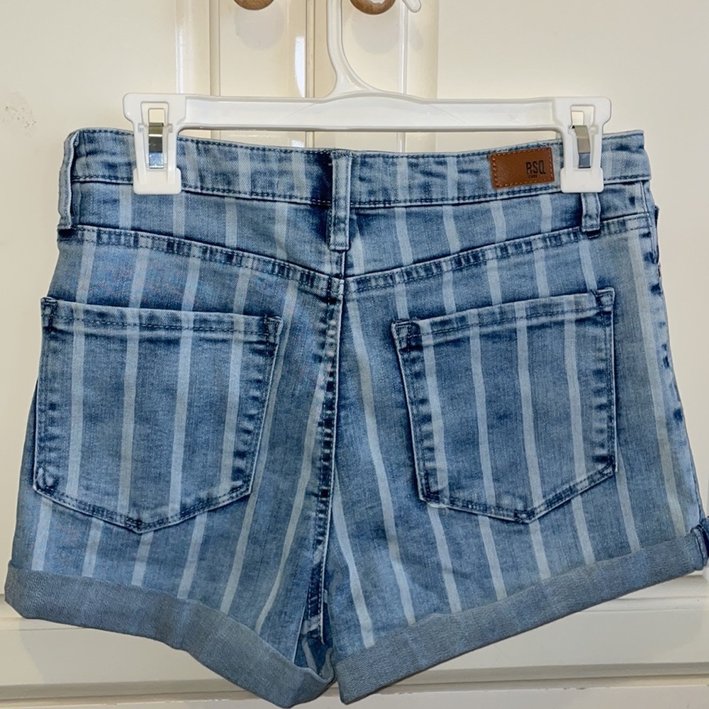 High Rise Short - Picture 5 of 5